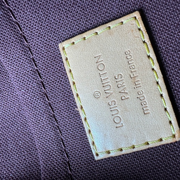 Preowned LV favorite Mm size monogram - Picture 6 of 14